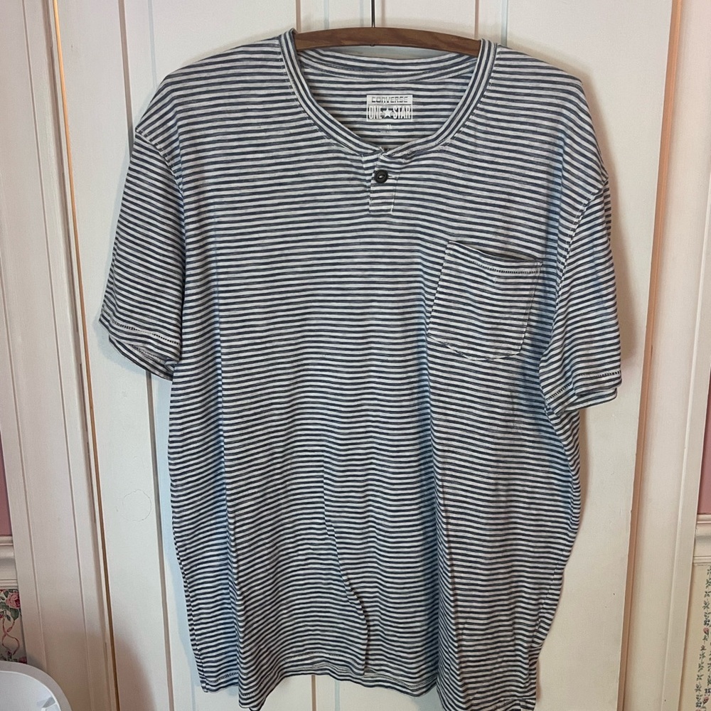 Men’s Converse T shirt